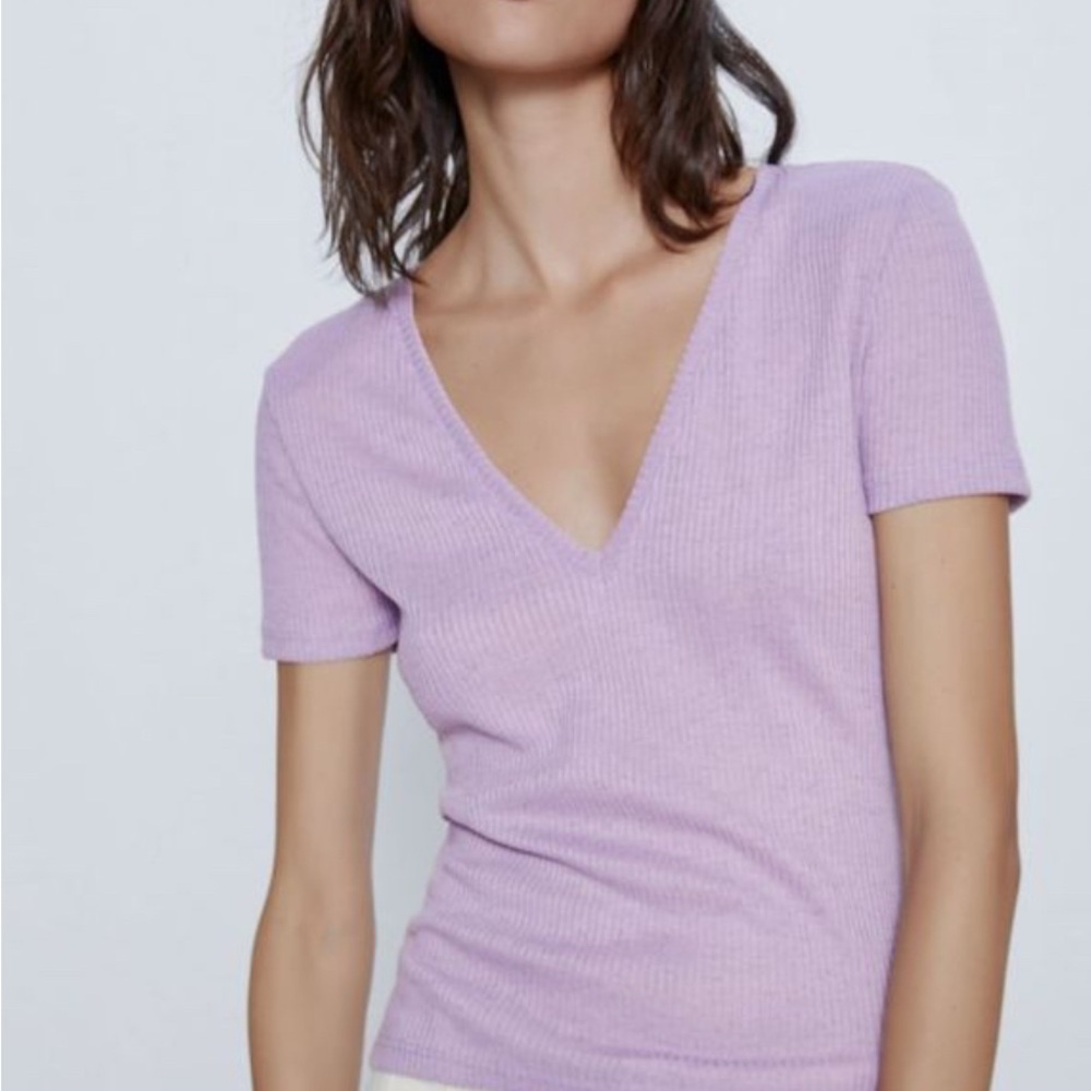 ZARA Lilac V-Neck Ribbed Top